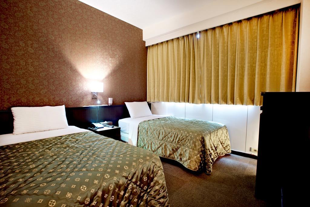Atami Hotel Taipei Exterior photo